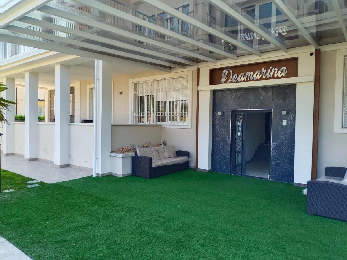 Residence Deamarina Marina di Massa Dış mekan fotoğraf