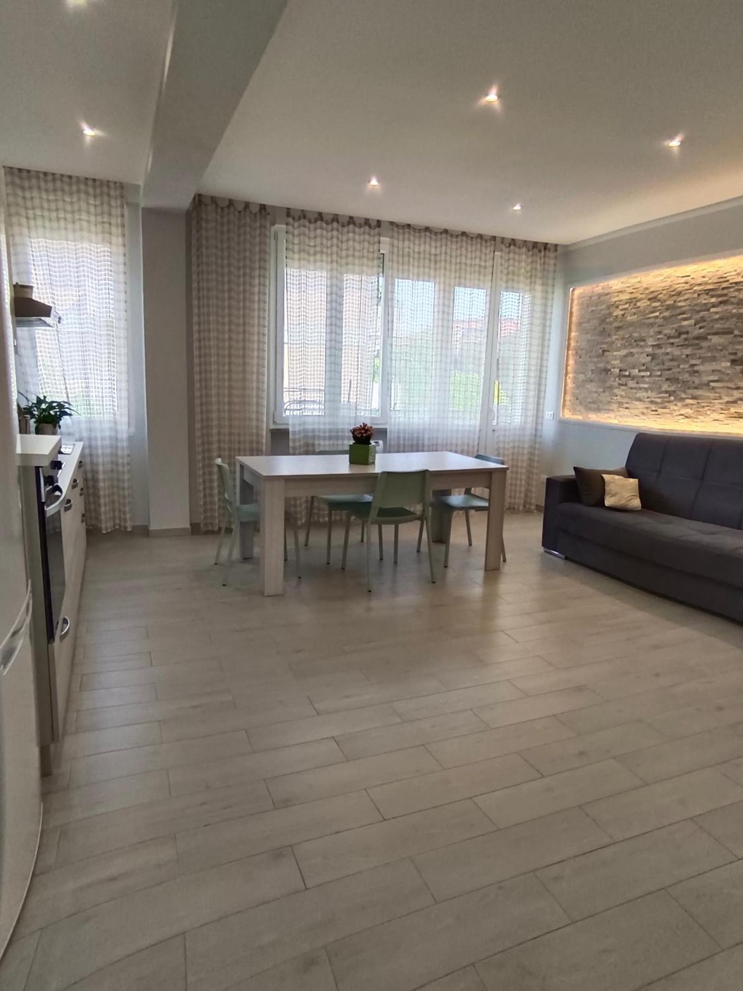 Residence Deamarina Marina di Massa Dış mekan fotoğraf